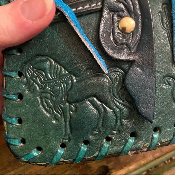 Vintage Made In Mexico Turquoise Leather Mini Saddle Stamped Crossbody Bag - Picture 11 of 12